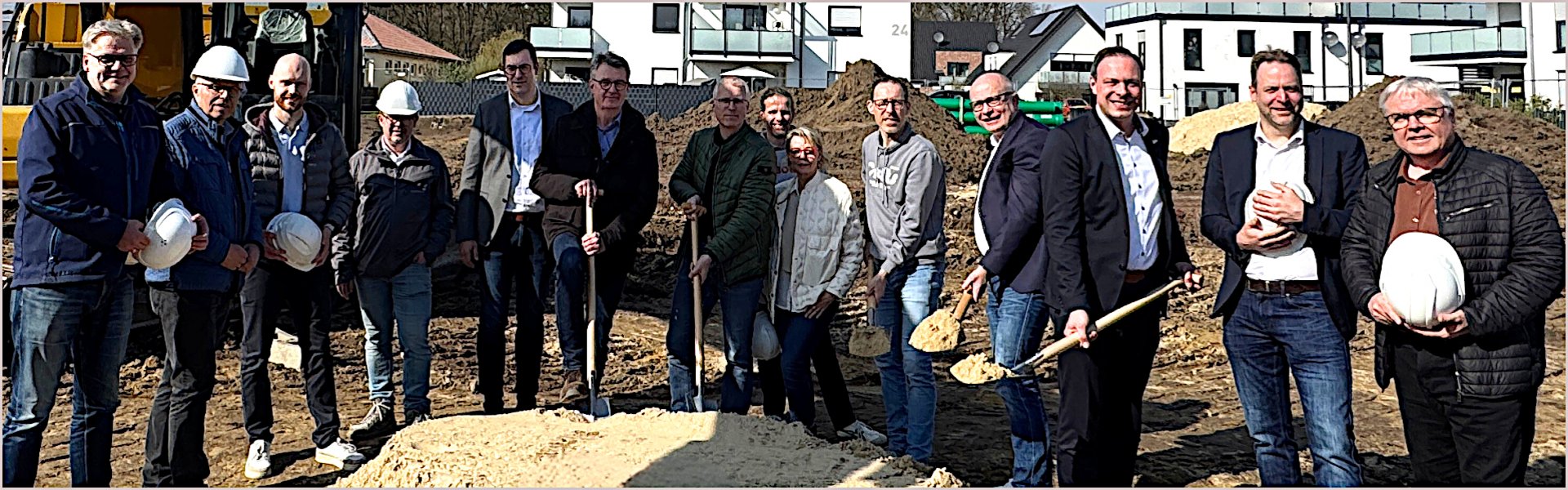 Spatenstich für neue Dreifachsporthalle in Delbrück-Mitte