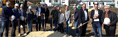 Spatenstich für neue Dreifachsporthalle in Delbrück Spatenstich für neue Dreifachsporthalle in Delbrück