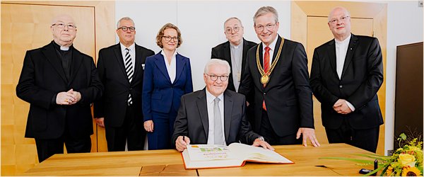 Libori: Bundespräsident im Goldenen Buch