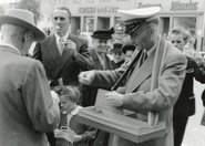 Bildüberlieferung im Stadt- und Kreisarchiv Bildüberlieferung im Stadt- und Kreisarchiv