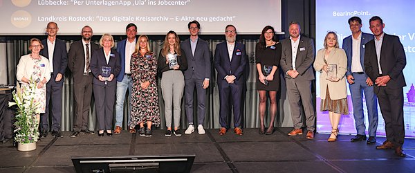 IT-Dienstleister auf dem Siegertreppchen