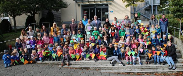 Besuch beim Bürgermeister am Weltkindertag