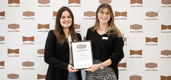 Materialpreis für Detmolder Masterstudentinnen