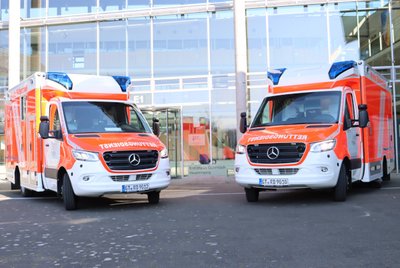 Zwei neue Rettungswagen im Einsatz