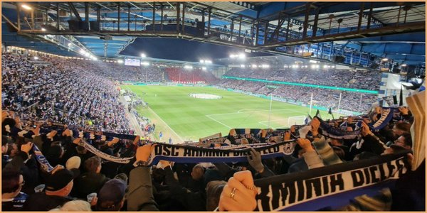 IHK Ostwestfalen gratuliert Arminia Bielefeld zum Aufstieg