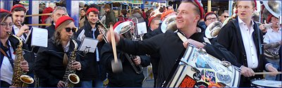 Schwungvoller Auftakt der Herbstwoche Schwungvoller Auftakt der Herbstwoche