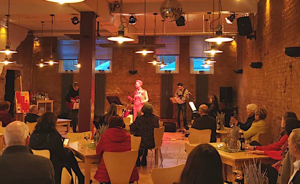 Benefizkonzert: Bückenschlag Ukraine will helfen