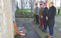 Kranzniederlegung am Mahnmal Busdorfwall