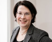 Professorin Dr. Helen Knauf Professorin Dr. Helen Knauf