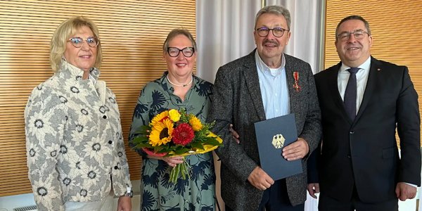 Christian Petschick mit Verdienstkreuz geehrt