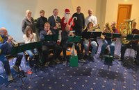 Posaunenchor spielte Weihnachtslieder