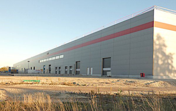 Erster Mieter nutzt neue Halle in Hagen