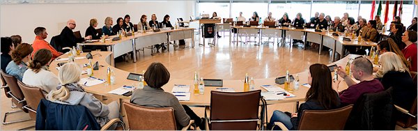 Fachtag zu Eingliederungshilfe und Pflege