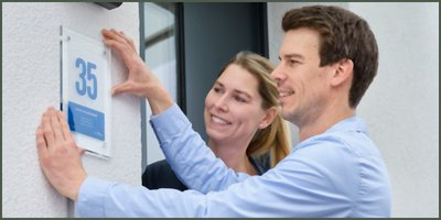 Anmelden zum Wettbewerb Blaue Hausnummer