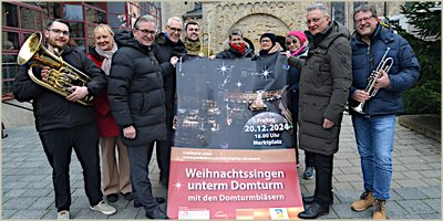 Weihnachtssingen unterm Domturm