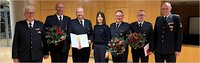 Mit Feuerwehr-Ehrenkreuz in Gold geehrt