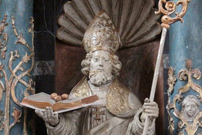 Ein Heiliger, der zwei Völker verbindet Ein Heiliger, der zwei Völker verbindet