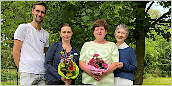 Staffelstab-Übergabe im LWL-Pflegezentr