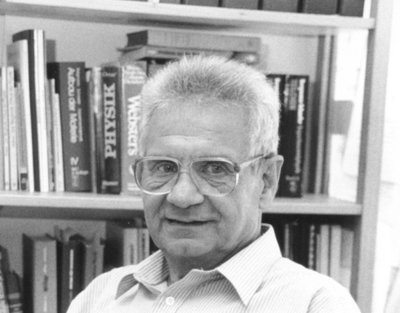 Trauer um Alt-Prorektor Trauer um Alt-Prorektor