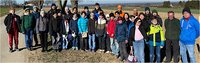 Mehr als 100 Meter Landschaftshecke gepflanzt