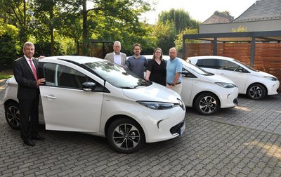 Drei neue Elektroautos für den Fuhrpark der Kreisverwaltung