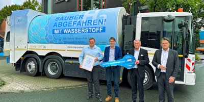 ASP nimmt Wasserstoff-Fahrzeug in Betrieb ASP nimmt Wasserstoff-Fahrzeug in Betrieb