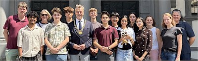 Schüler aus Johannisburg im Rathaus begrüßt Schüler aus Johannisburg im Rathaus begrüßt