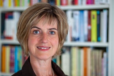 VHS-Leiterin im Vorstand des Landesverbandes VHS-Leiterin im Vorstand des Landesverbandes