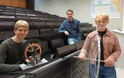 Spannende Einblicke ins Physikstudium Spannende Einblicke ins Physikstudium