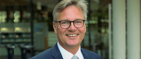 IHK-Präsident fordert weniger Bürokratie