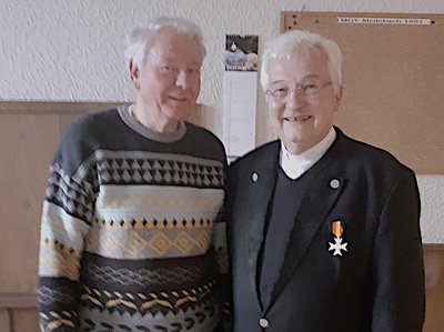 Soldatenkameradschaft ehrte Pastor Abeler Soldatenkameradschaft ehrte Pastor Abeler