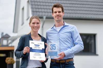 Wettbewerb: Blaue Hausnummer