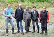 Vom Rohr ins weitläufige Gewässerbett 