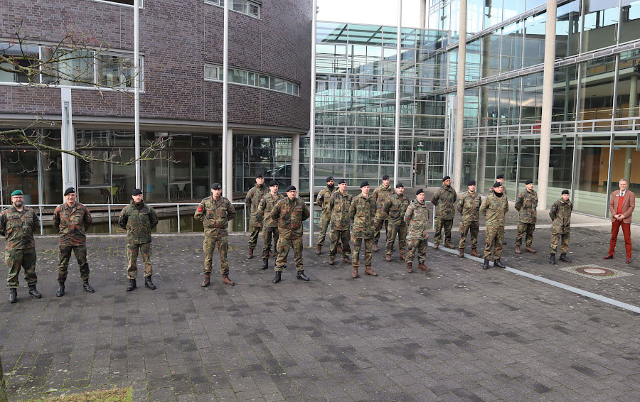 Die Bundeswehr ist zurück im Kreishaus