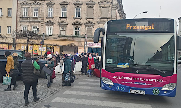 Paderborner Busse rollen in Przemysl